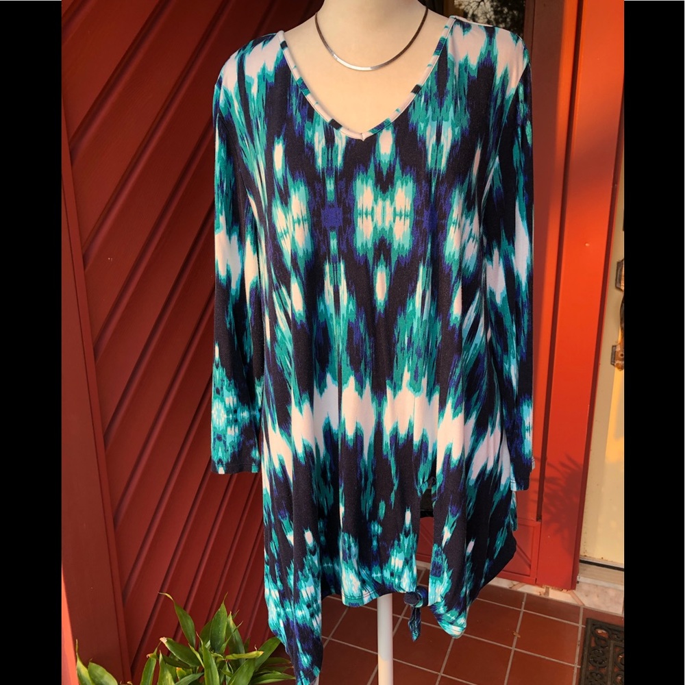 Westbound Tunic Top - Picture 1 of 8